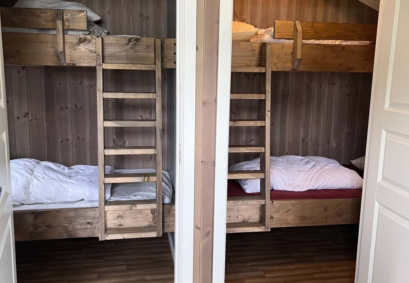 Cottage in Øyer - Cosy Camping Cabin no. 12 in Øyer