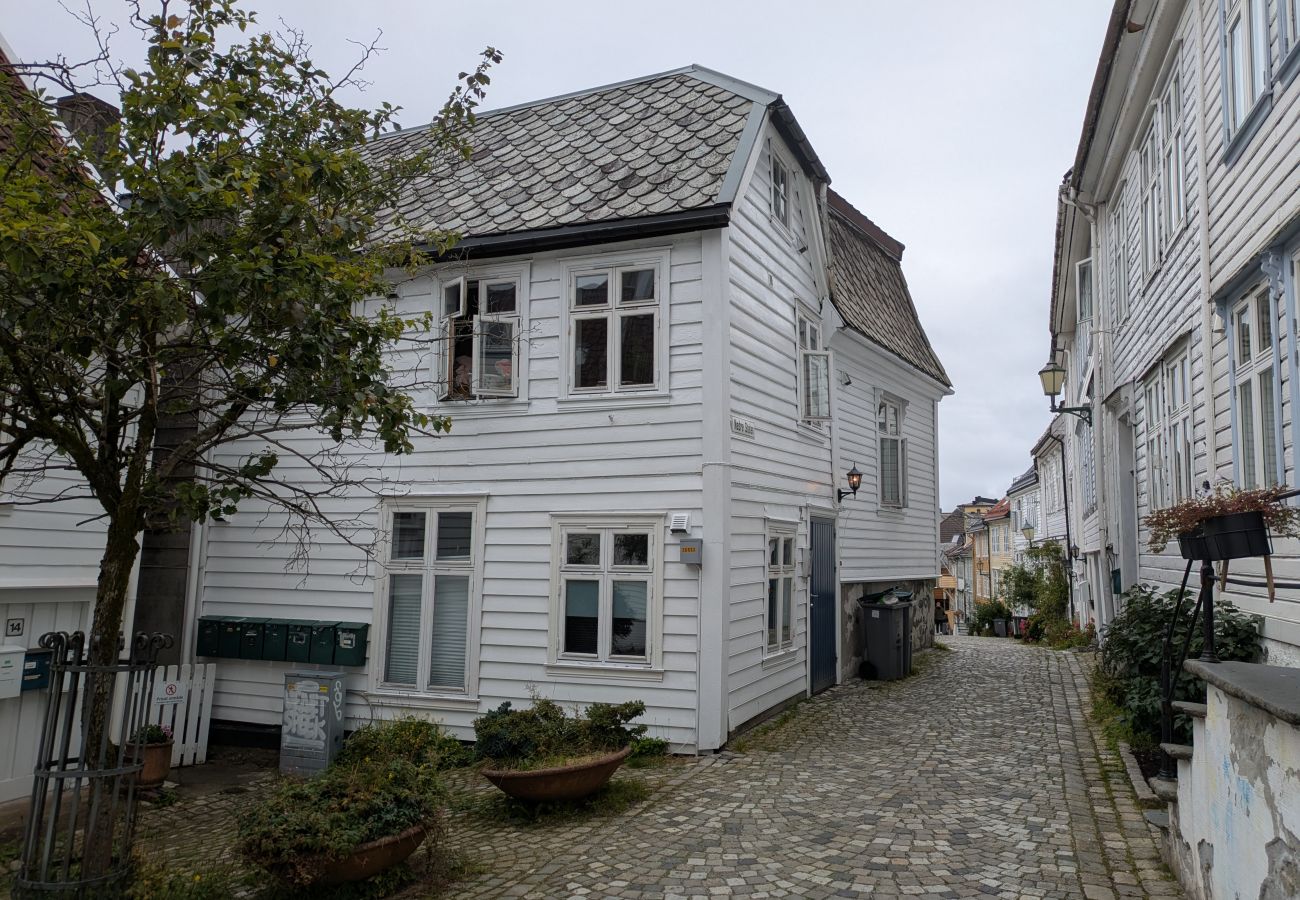 Studio in Bergen - Cosy studio close to the dock in Bergen
