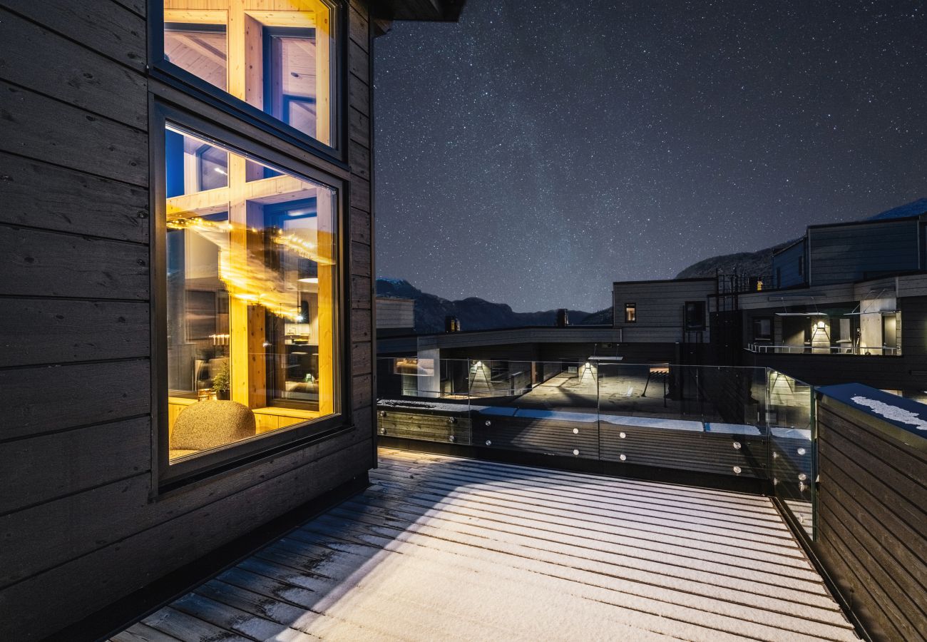 Chalet in Hemsedal - Exclusive chalet by the slopes in Hemsedal