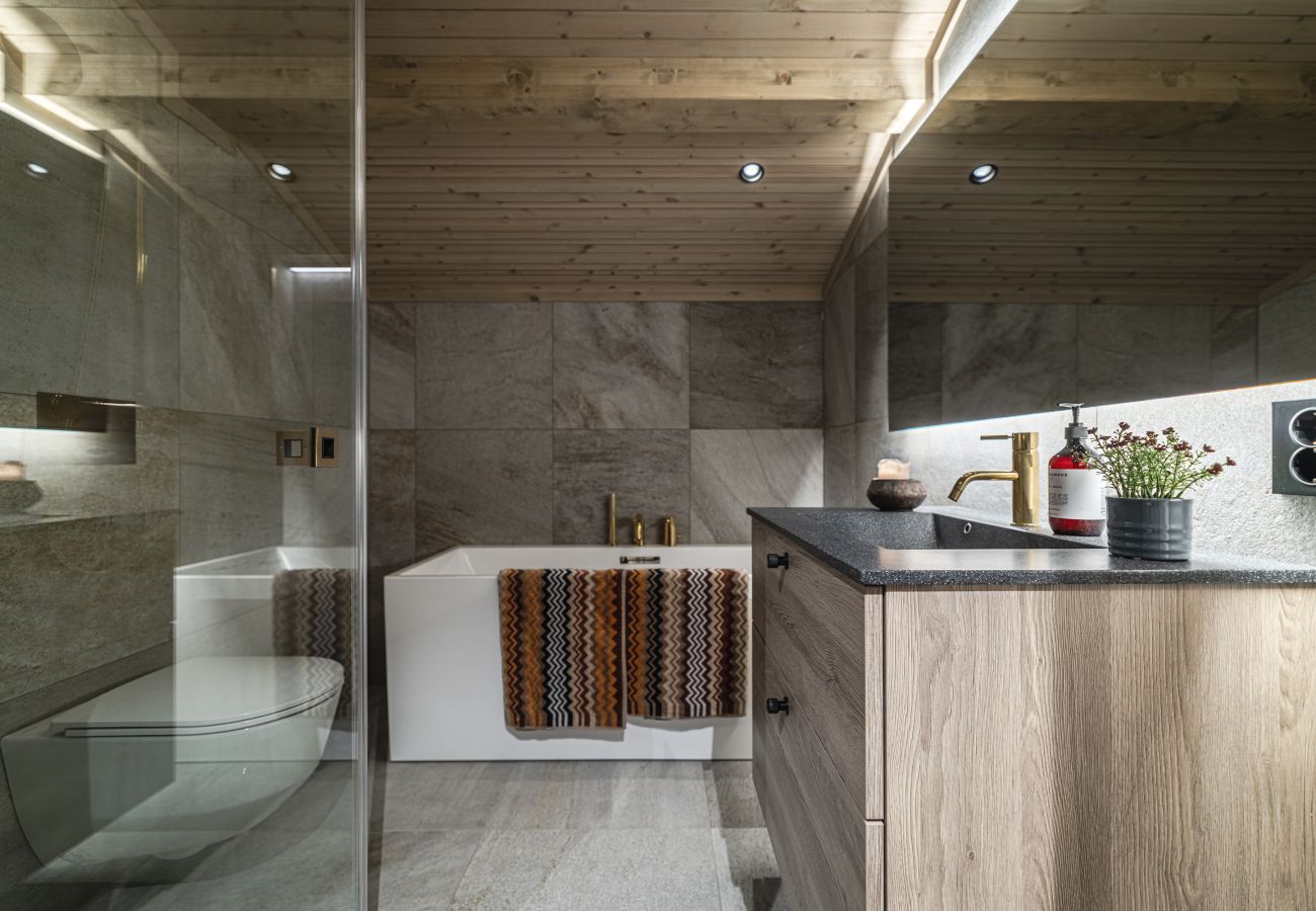Chalet in Hemsedal - Exclusive chalet by the slopes in Hemsedal