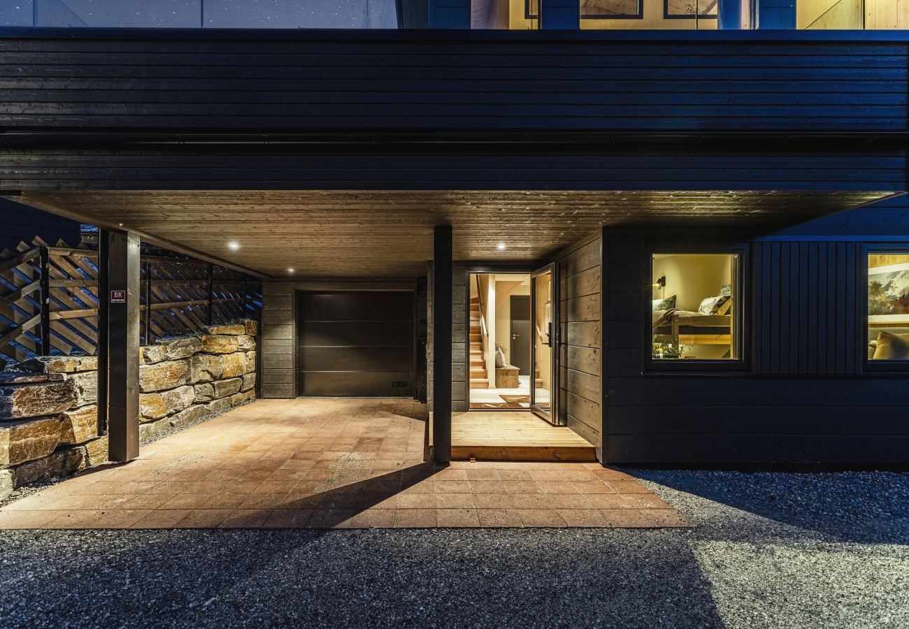 Chalet in Hemsedal - Exclusive chalet by the slopes in Hemsedal