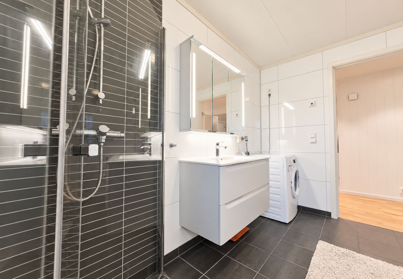House in Hol - Family-friendly home near the ski slopes and Geilo town centre