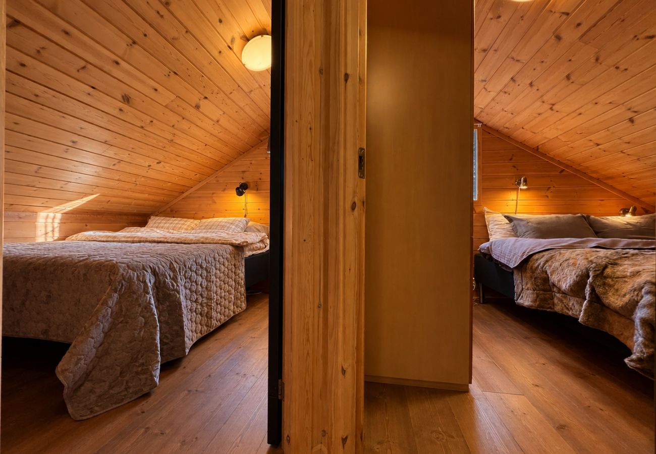 Cottage in Hol - Large family-friendly ski-in/ski-out cabin in Geilo