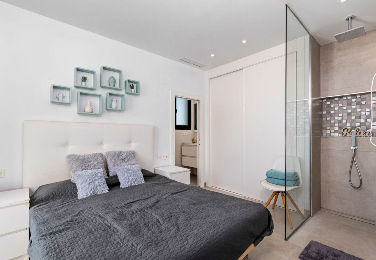 Apartment in Benijófar - Calle Infanta Elena, Benijofar