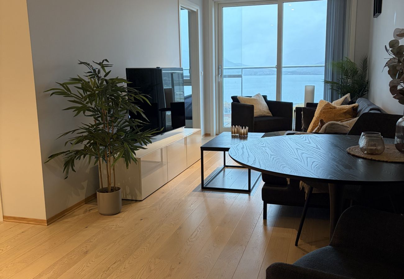 Apartment in Tromsø - Workinntoppen Panorama apartment with a view