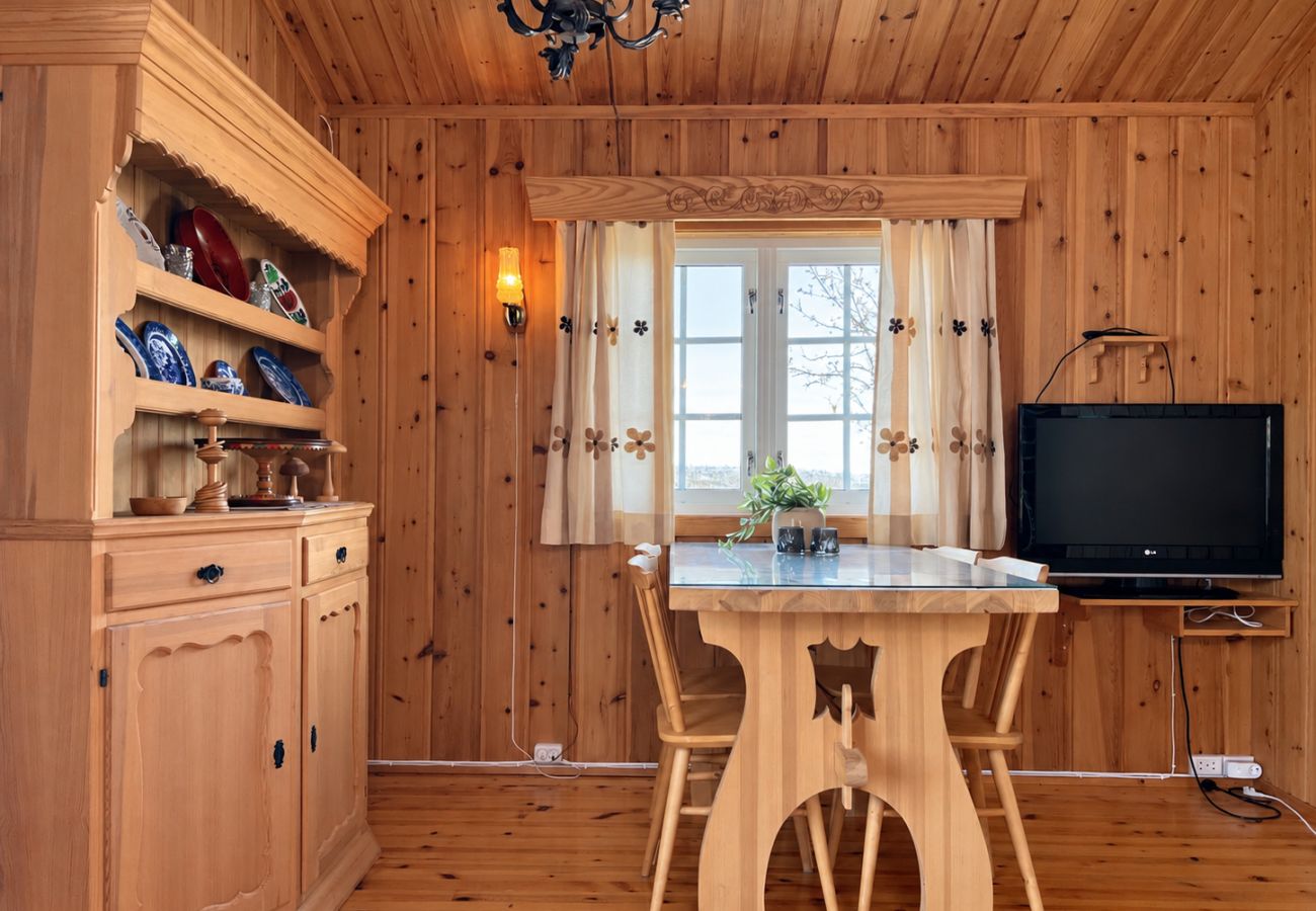Cottage in Gol - Peaceful cabin with Sauna and ski in/ski out on Golsfjellet