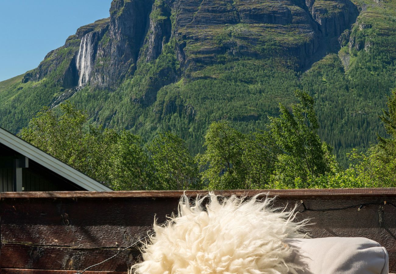 Hus i Hemsedal - Stort hus med terrasser og badstue, Hemsedal