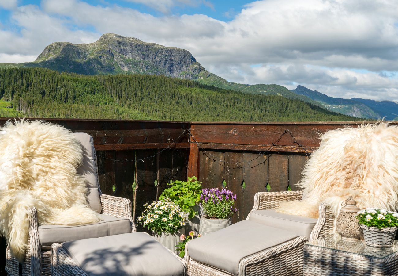 Hus i Hemsedal - Stort hus med terrasser og badstue, Hemsedal