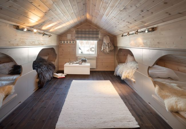 Hytte i Hol - Såballie - sjarmerende hytte, solrik beliggenhet. Hytte i Hol - Såballie - sjarmerende hytte, solrik beliggenhet.