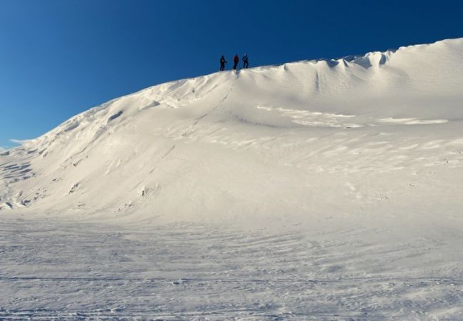 Hytte i Hol - Såballie - sjarmerende hytte, solrik beliggenhet. Hytte i Hol - Såballie - sjarmerende hytte, solrik beliggenhet.