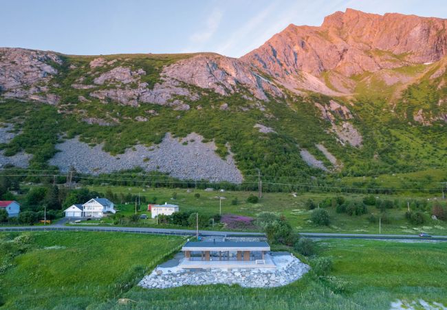 Villa i Flakstad - Exclusive Beach House Ramberg – Din private oase Villa i Flakstad - Exclusive Beach House Ramberg – Din private oase