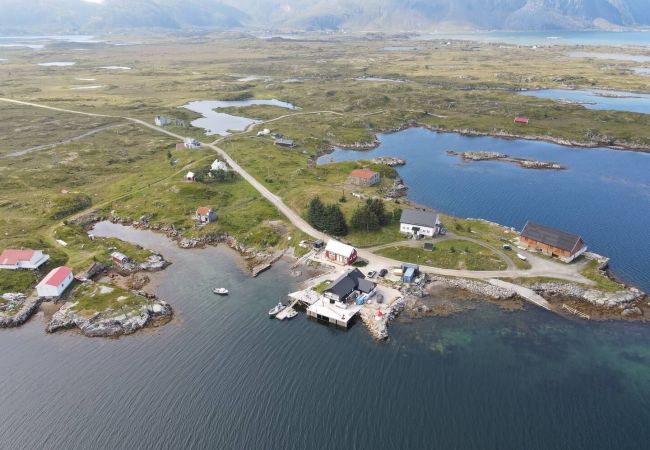 Hytte i Vestvågøy - Arctic Lofoten Mini Retreat - Enjoy the silence! Hytte i Vestvågøy - Arctic Lofoten Mini Retreat - Enjoy the silence!