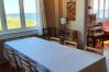 Hus i Moskenes - House with amazing view & location in Tind