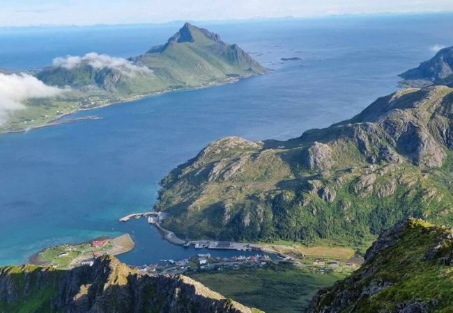 Hus i Flakstad - Landsbyhus i Lofoten Hus i Flakstad - Landsbyhus i Lofoten