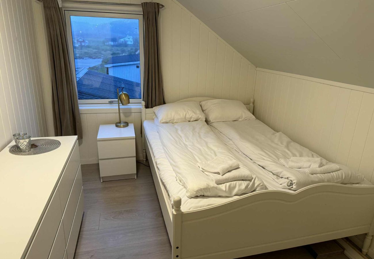 Hus i Flakstad - Landsbyhus i Lofoten