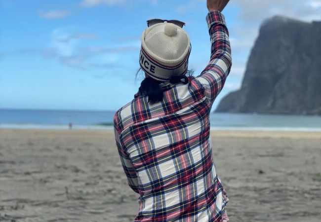 Hytte i Flakstad - Minkfarmen: Spacious seaside cabin w/scenic view Hytte i Flakstad - Minkfarmen: Spacious seaside cabin w/scenic view