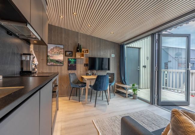 Leilighet i Vågan - Modern apartment by the sea in Henningsvær