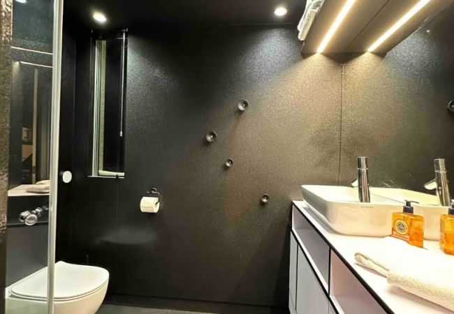 Studioleilighet i Flakstad - Minihus ved Havet 4 – Spektakulær Utsikt Studioleilighet i Flakstad - Minihus ved Havet 4 – Spektakulær Utsikt