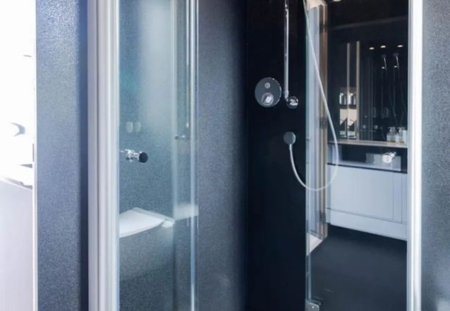 Studioleilighet i Flakstad - Minihus ved Havet 4 – Spektakulær Utsikt Studioleilighet i Flakstad - Minihus ved Havet 4 – Spektakulær Utsikt