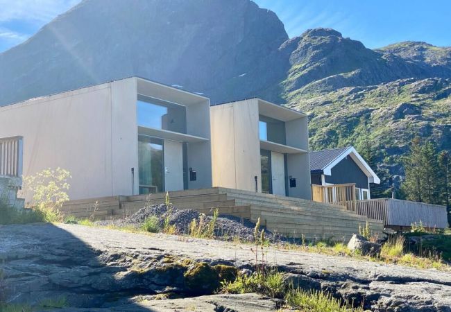 Studioleilighet i Flakstad - Minihus ved Havet 4 – Spektakulær Utsikt Studioleilighet i Flakstad - Minihus ved Havet 4 – Spektakulær Utsikt