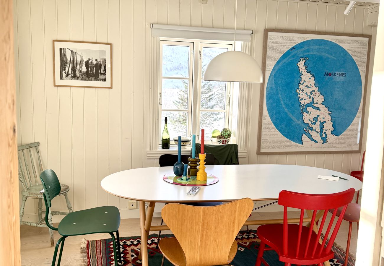 Hus i Moskenes - Historisk Nordlandshus fra 1880 – Panoramautsikt