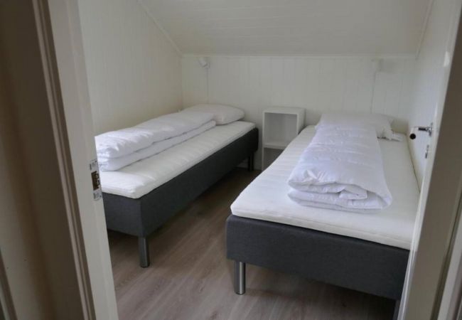 Hus i Flakstad - Seafront Holiday Home close to Reine, Lofoten Hus i Flakstad - Seafront Holiday Home close to Reine, Lofoten
