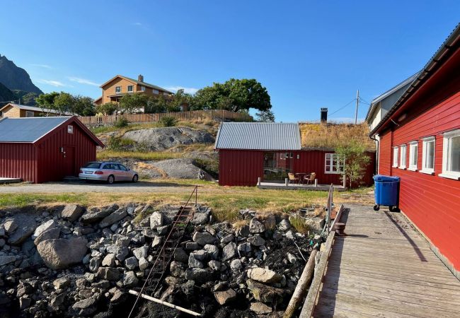 Hytte i Vestvågøy - Tradisjonell Rorbu i fiskeværet Ballstad Hytte i Vestvågøy - Tradisjonell Rorbu i fiskeværet Ballstad