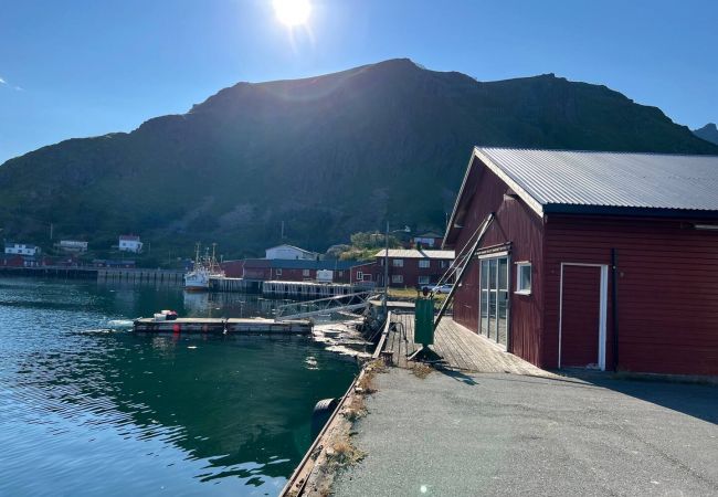 Hytte i Vestvågøy - Tradisjonell Rorbu i fiskeværet Ballstad Hytte i Vestvågøy - Tradisjonell Rorbu i fiskeværet Ballstad
