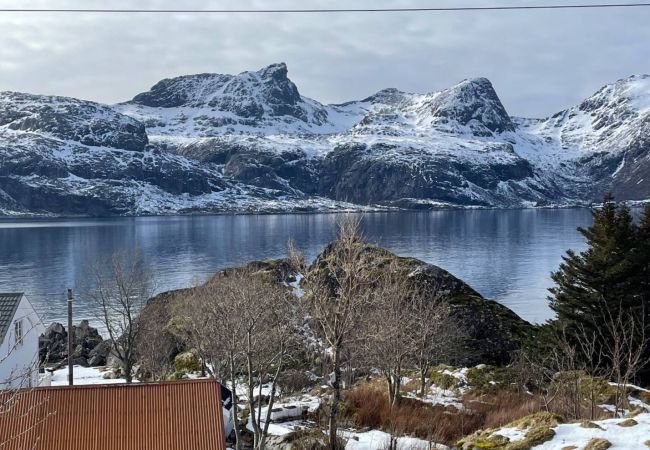 Hytte i Vestvågøy - Vettinghytta, close to the sea with amazing view.