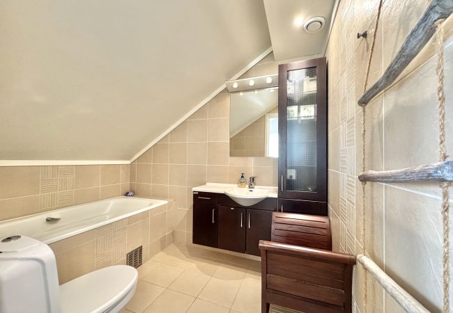 Leilighet i Hol - Sjelefred - stor leilighet med sentral beliggenhet Leilighet i Hol - Sjelefred - stor leilighet med sentral beliggenhet