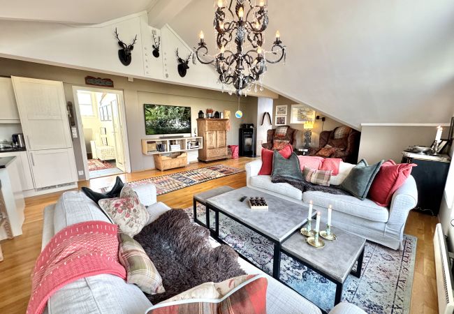 Leilighet i Hol - Sjelefred - stor leilighet med sentral beliggenhet Leilighet i Hol - Sjelefred - stor leilighet med sentral beliggenhet