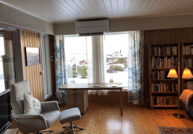 Hytte i Flakstad - Nordbo - unik plass med utsikt over Rambergstranda Hytte i Flakstad - Nordbo - unik plass med utsikt over Rambergstranda