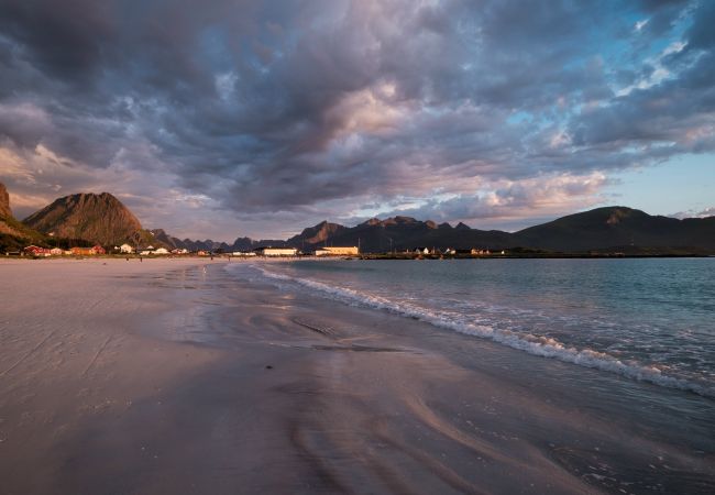 Hytte i Flakstad - Nordbo - unik plass med utsikt over Rambergstranda Hytte i Flakstad - Nordbo - unik plass med utsikt over Rambergstranda