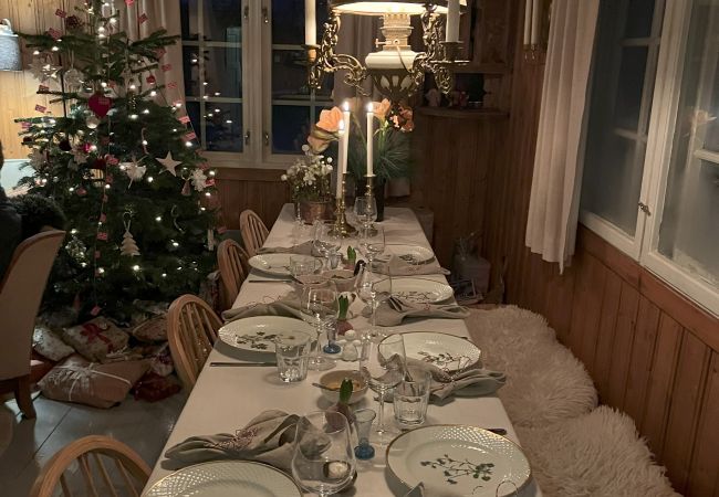 Hytte i Hol - Koselig familievennlig hytte med nydelig beliggenhet! Hytte i Hol - Koselig familievennlig hytte med nydelig beliggenhet!