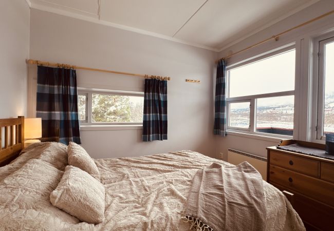 Leilighet i Hol - Stay in Central Geilo – Shops, Slopes & Restaurants Nearby Leilighet i Hol - Stay in Central Geilo – Shops, Slopes & Restaurants Nearby