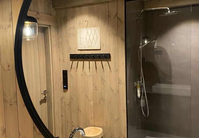 Villa i Hol - Stor Moderne hytte-nydelige omgivelser-10min fra Geilo Villa i Hol - Stor Moderne hytte-nydelige omgivelser-10min fra Geilo