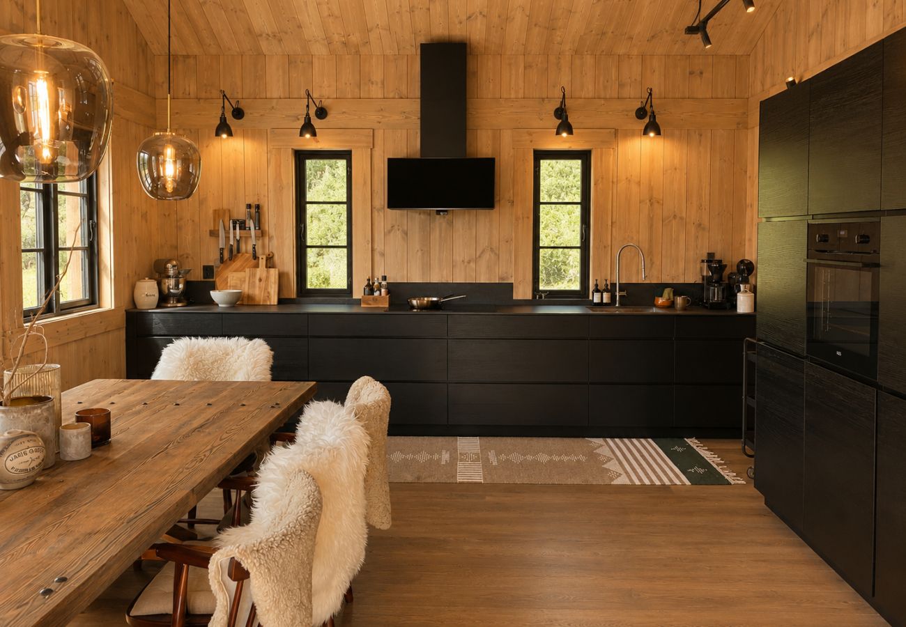 Villa i Hol - Stor Moderne hytte-nydelige omgivelser-10min fra Geilo