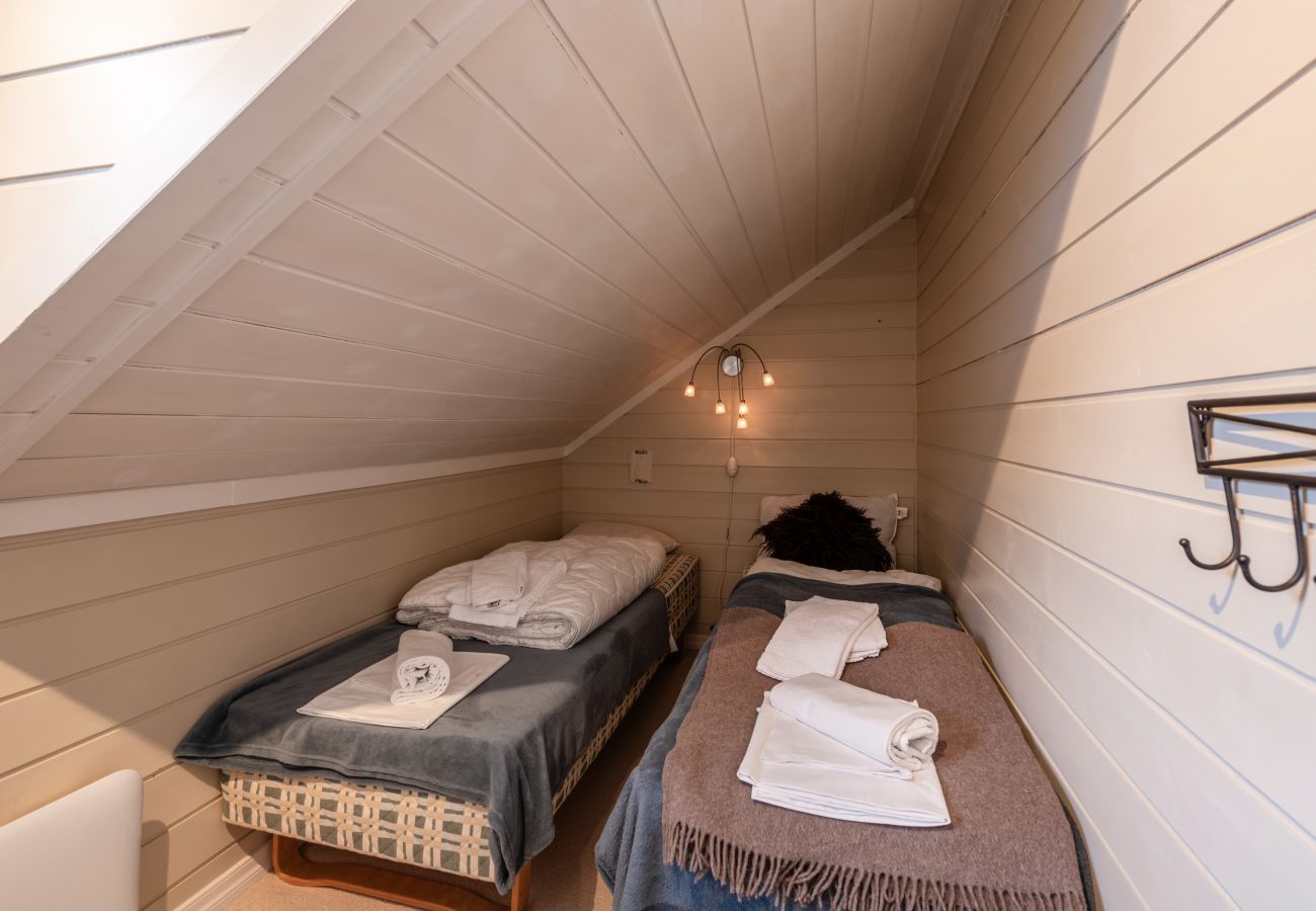 Hus i Hol - Sentralt plassert hytte til leie på Geilo – Perfekt for alle årstider!