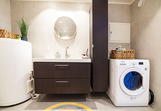 Hytte i Flakstad -  Væranes- Ny hytte med flott utsikt Hytte i Flakstad -  Væranes- Ny hytte med flott utsikt