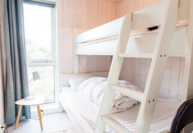 Hytte i Flakstad -  Væranes- Ny hytte med flott utsikt Hytte i Flakstad -  Væranes- Ny hytte med flott utsikt