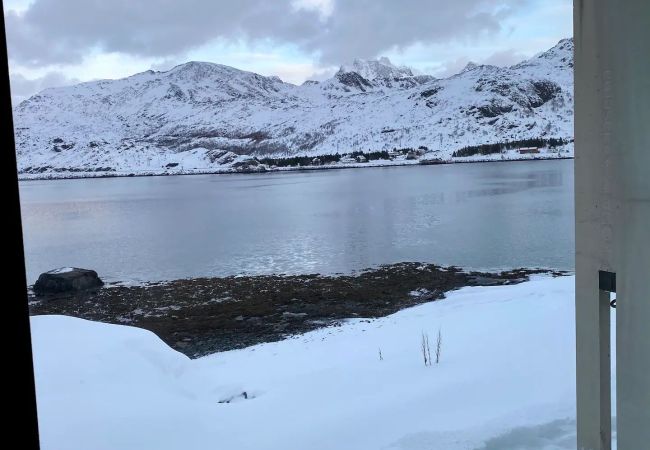 Studioleilighet i Flakstad - Minihus ved Havet 5 – Spektakulær Utsikt Studioleilighet i Flakstad - Minihus ved Havet 5 – Spektakulær Utsikt