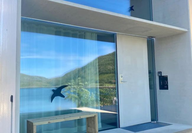 Studioleilighet i Flakstad - Minihus ved Havet 5 – Spektakulær Utsikt Studioleilighet i Flakstad - Minihus ved Havet 5 – Spektakulær Utsikt