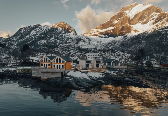 Studioleilighet i Flakstad - Minihus ved Havet 5 – Spektakulær Utsikt Studioleilighet i Flakstad - Minihus ved Havet 5 – Spektakulær Utsikt