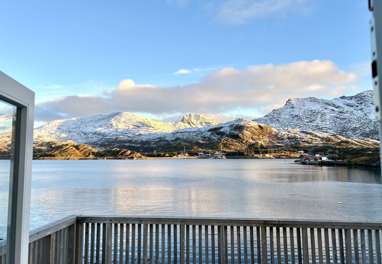 Hytte i Flakstad - Fjordutsikt Ryten 2 Retreat