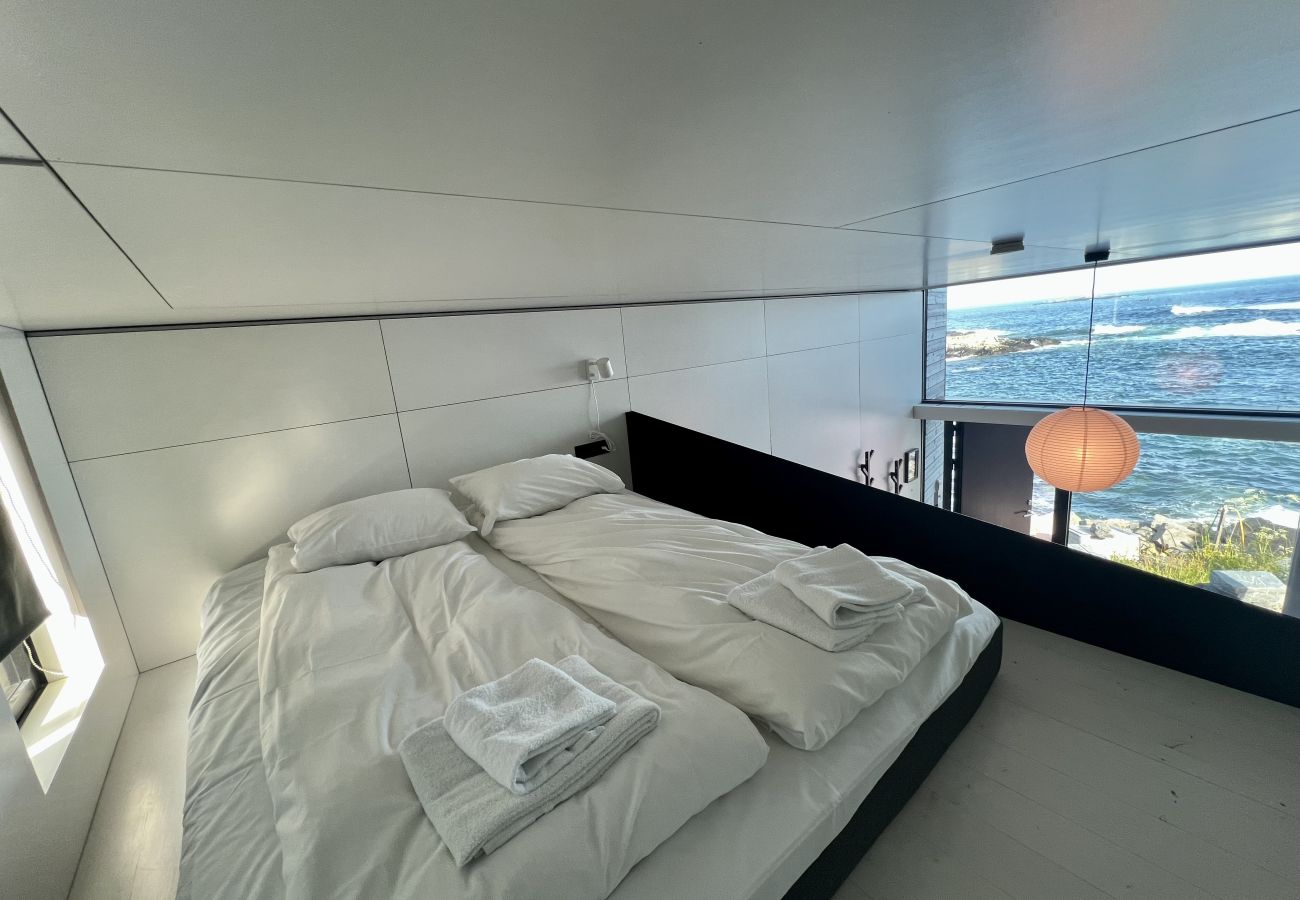 Hytte i Moskenes - High end sea cabins at Å in Lofoten. Cabin nr. 4