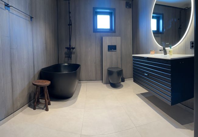 Hytte i Vågan - Lyngvær Luxury cabin with Sauna