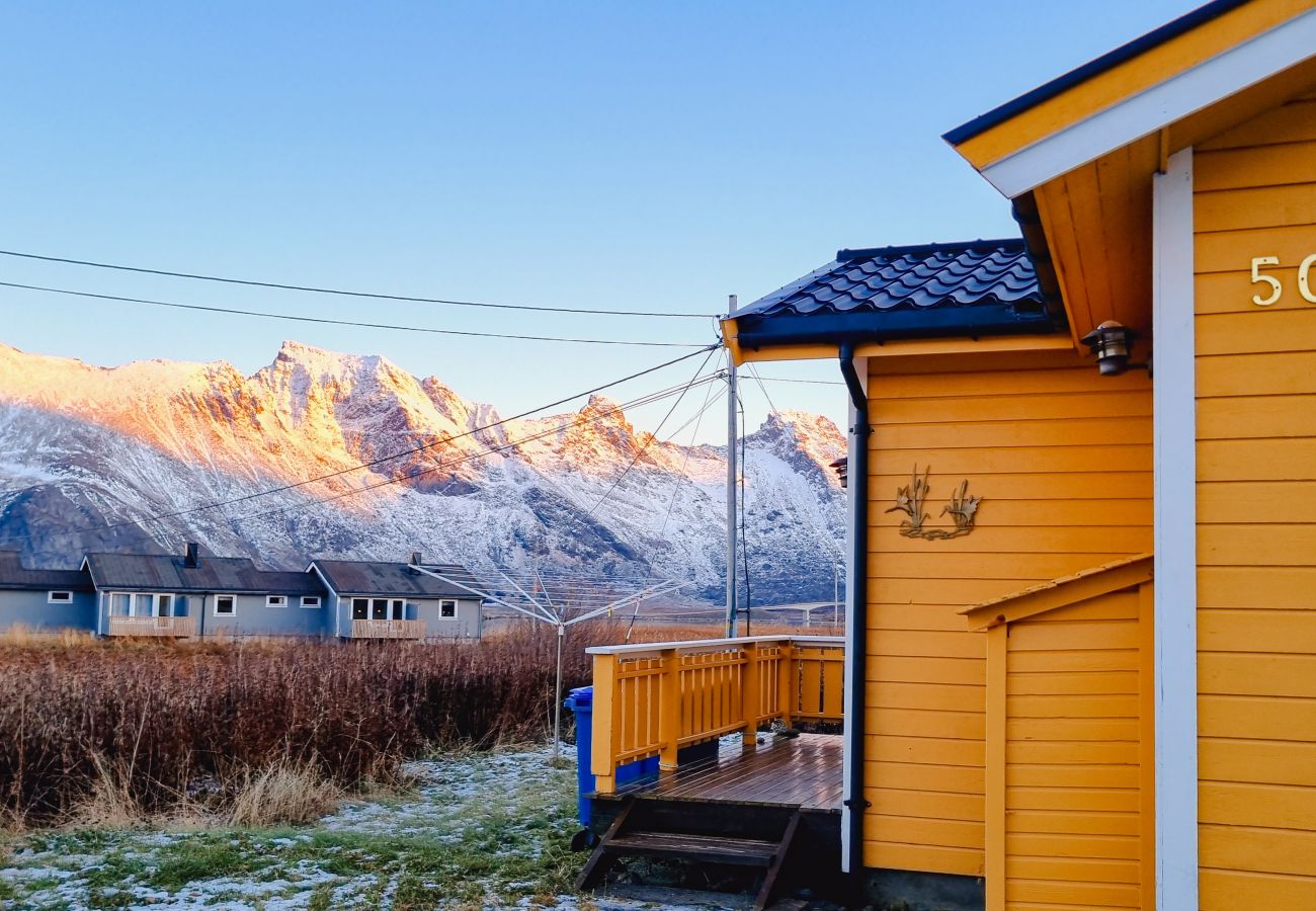 Hus i Flakstad - Lofothuset - koselig hus på Fredvang
