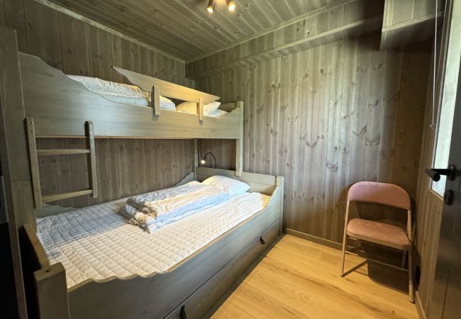 Leilighet i Hol - Slåttahølen - ny og flott leilighet med sentral beliggenhet i Geilo sentrum Leilighet i Hol - Slåttahølen - ny og flott leilighet med sentral beliggenhet i Geilo sentrum