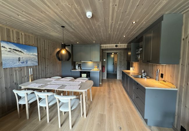 Leilighet i Hol - Slåttahølen - ny og flott leilighet med sentral beliggenhet i Geilo sentrum Leilighet i Hol - Slåttahølen - ny og flott leilighet med sentral beliggenhet i Geilo sentrum