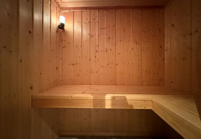 Hytte i Hol - Nylig oppgradert stor vakker hytte med fantastisk utsikt i Geilo Hytte i Hol - Nylig oppgradert stor vakker hytte med fantastisk utsikt i Geilo